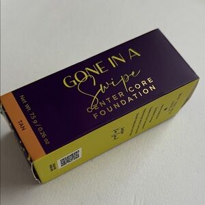 Center Core Foundation - Tan